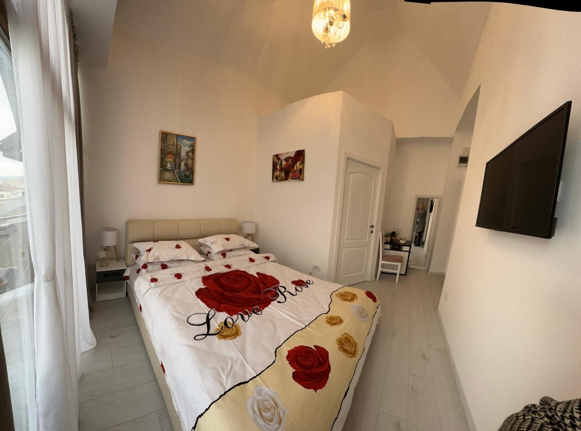 Gemasoti House Hotel Drobeta Turnu Severin Cameră foto